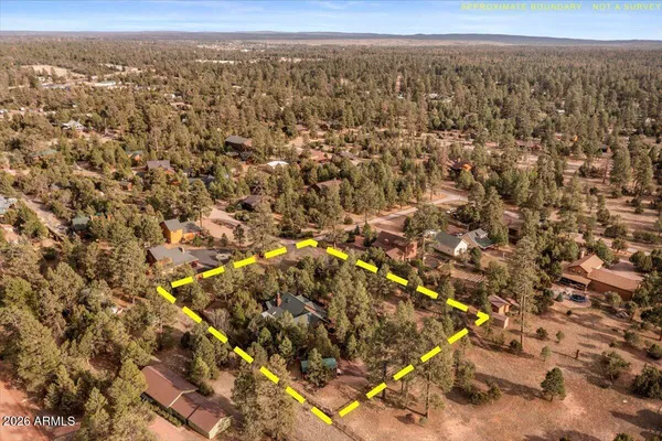 $760,000 | 2952 Country View Lane, Overgaard, AZ 85933
