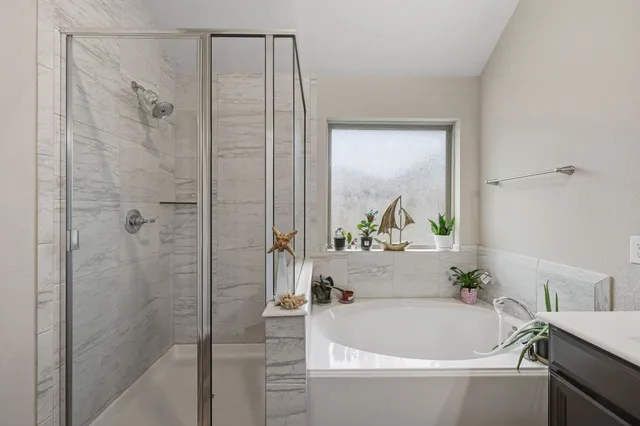 $2,500 | 16323 Apache Woods Way, Humble, TX 77346