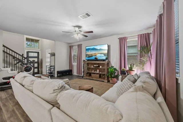 $2,500 | 16323 Apache Woods Way, Humble, TX 77346