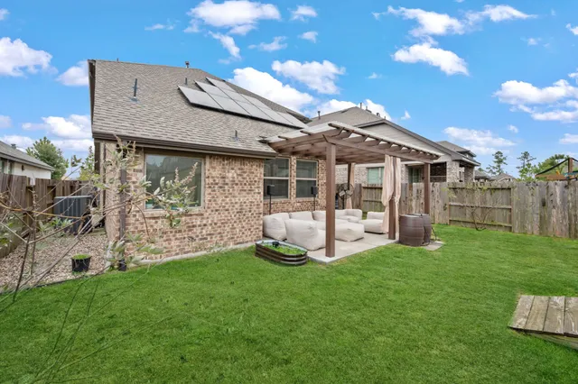 $2,500 | 16323 Apache Woods Way, Humble, TX 77346