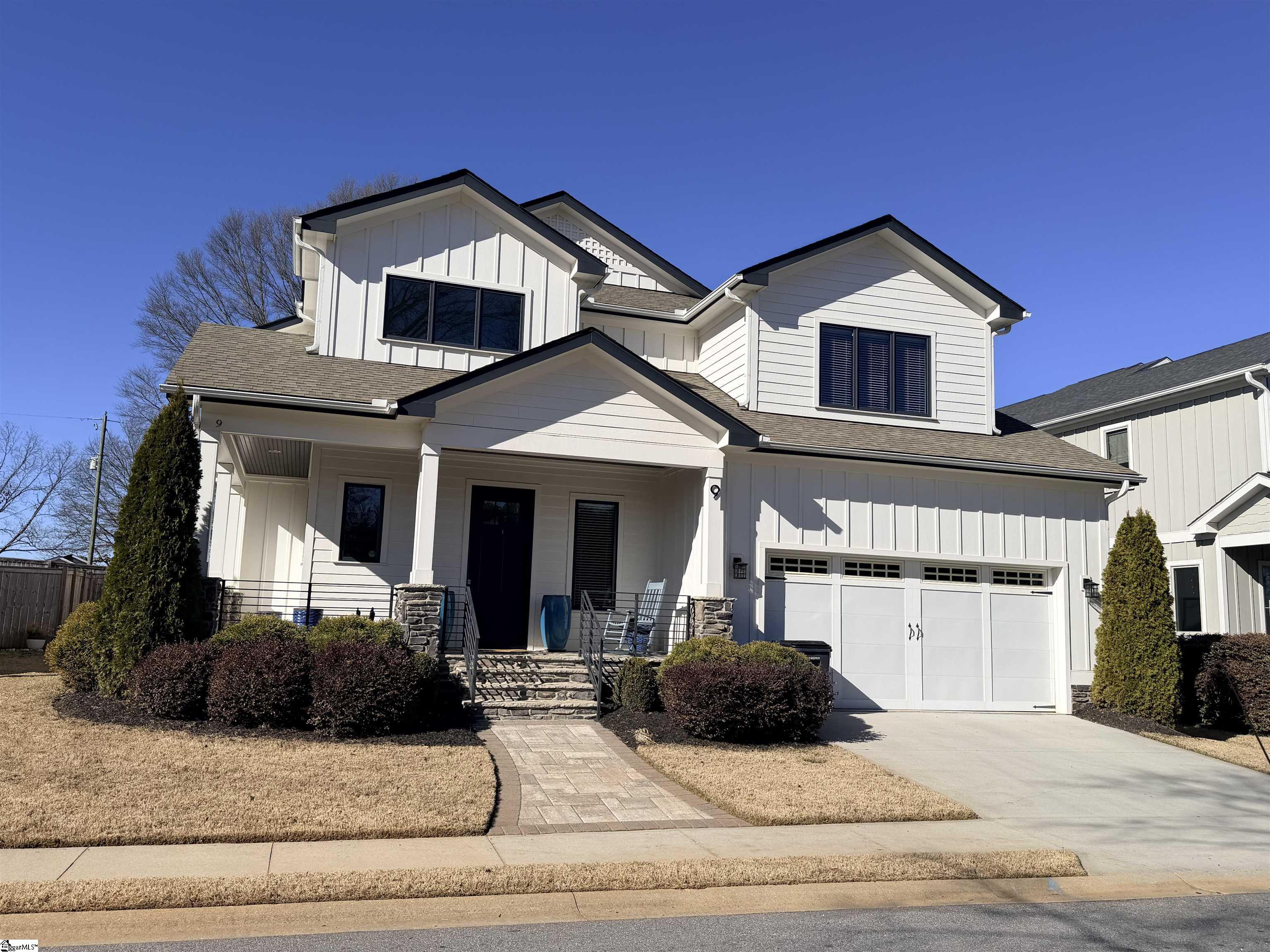 9 Azalea Court Greenville, SC 29615 - Photo 1 of 46