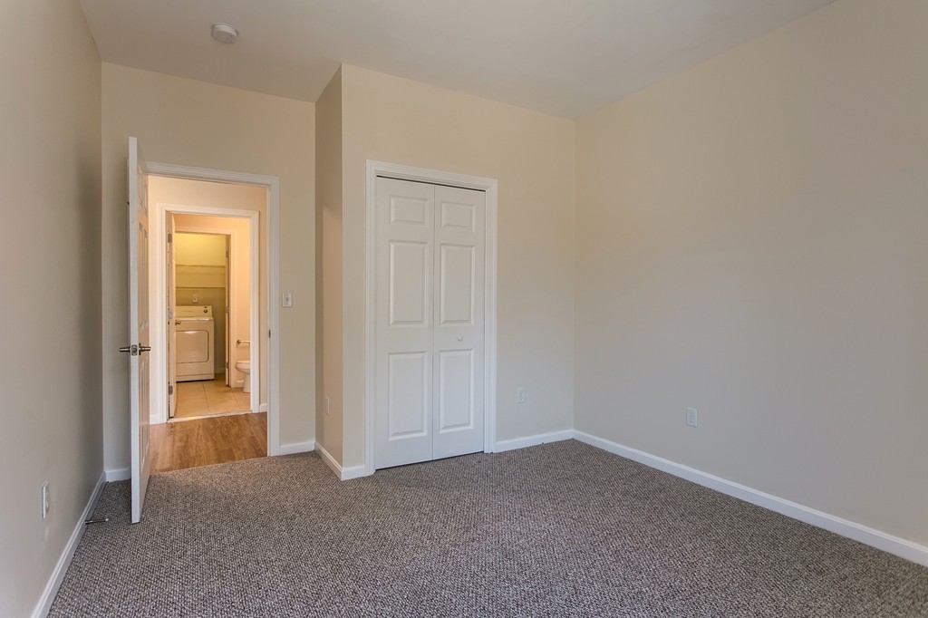 34 Burnham Road, Unit 401 Methuen, MA 01844 - Photo 17 of 30 Gallery Image 17