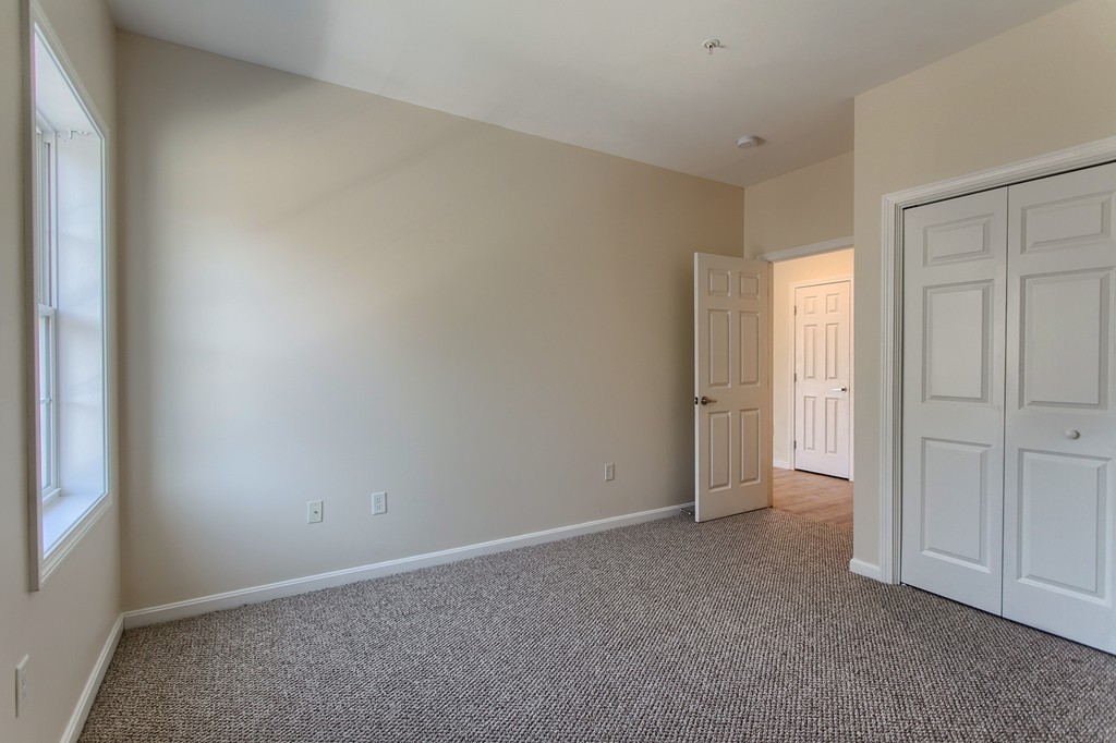 34 Burnham Road, Unit 401 Methuen, MA 01844 - Photo 18 of 30 Gallery Image 18