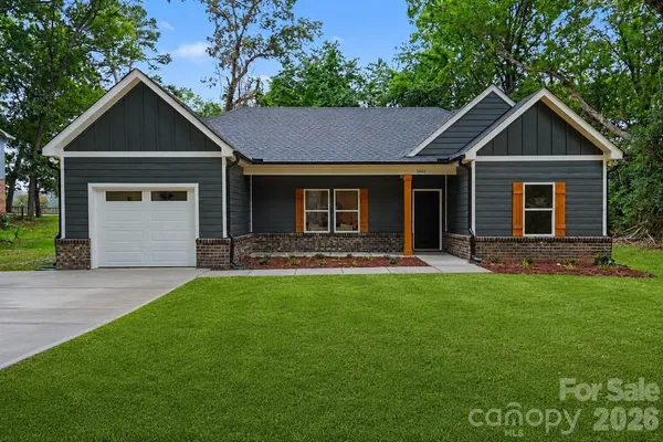 $389,000 | 1002 Kingswood Drive, Monroe, NC 28112