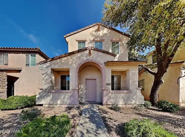 $1,915 | 5220 West Albeniz Place, Phoenix, AZ 85043