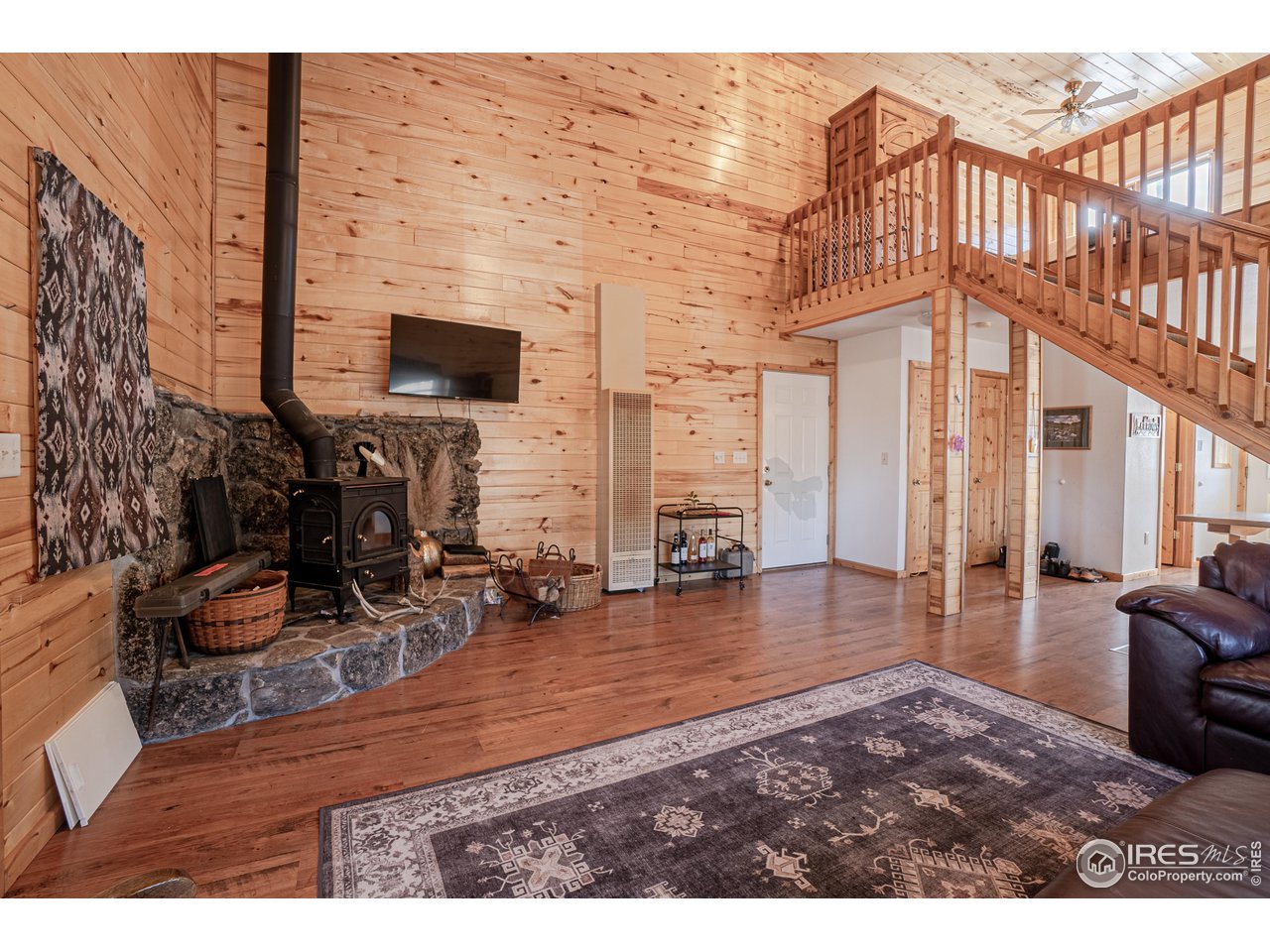 1055 Granite Road Bellvue, CO 80512 - Photo 10 of 36 Gallery Image 10