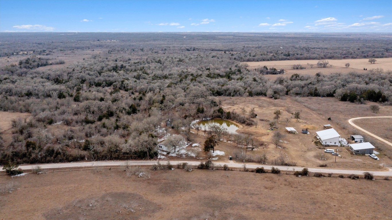 1100 County Road 474 Elgin, TX 78621 - Photo 4 of 40