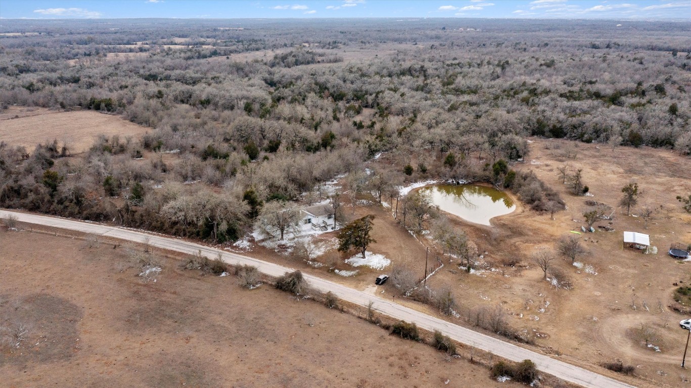 1100 County Road 474 Elgin, TX 78621 - Photo 7 of 40