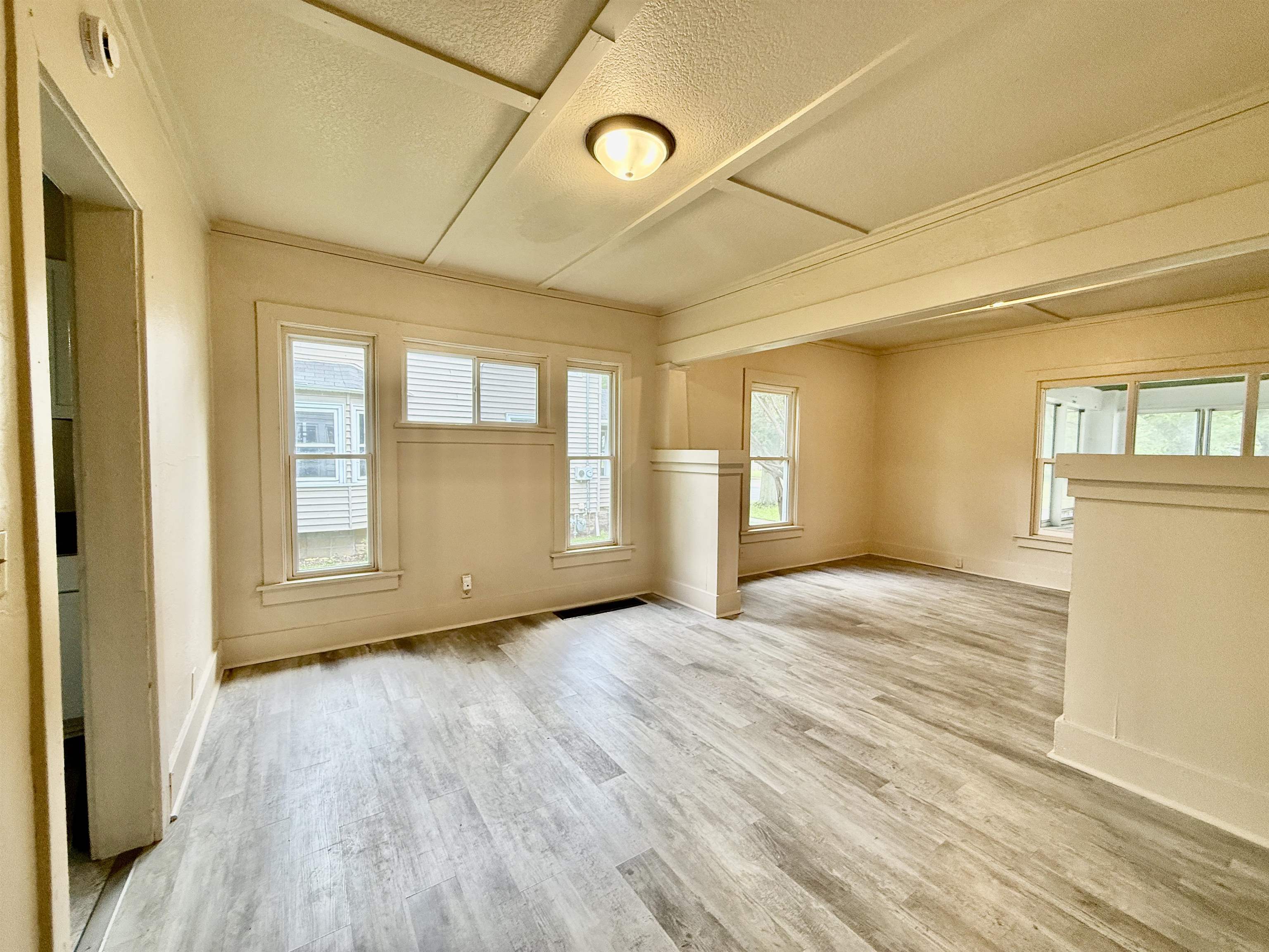 1308 Wisconsin Avenue Beloit, WI 53511 - Photo 7 of 12