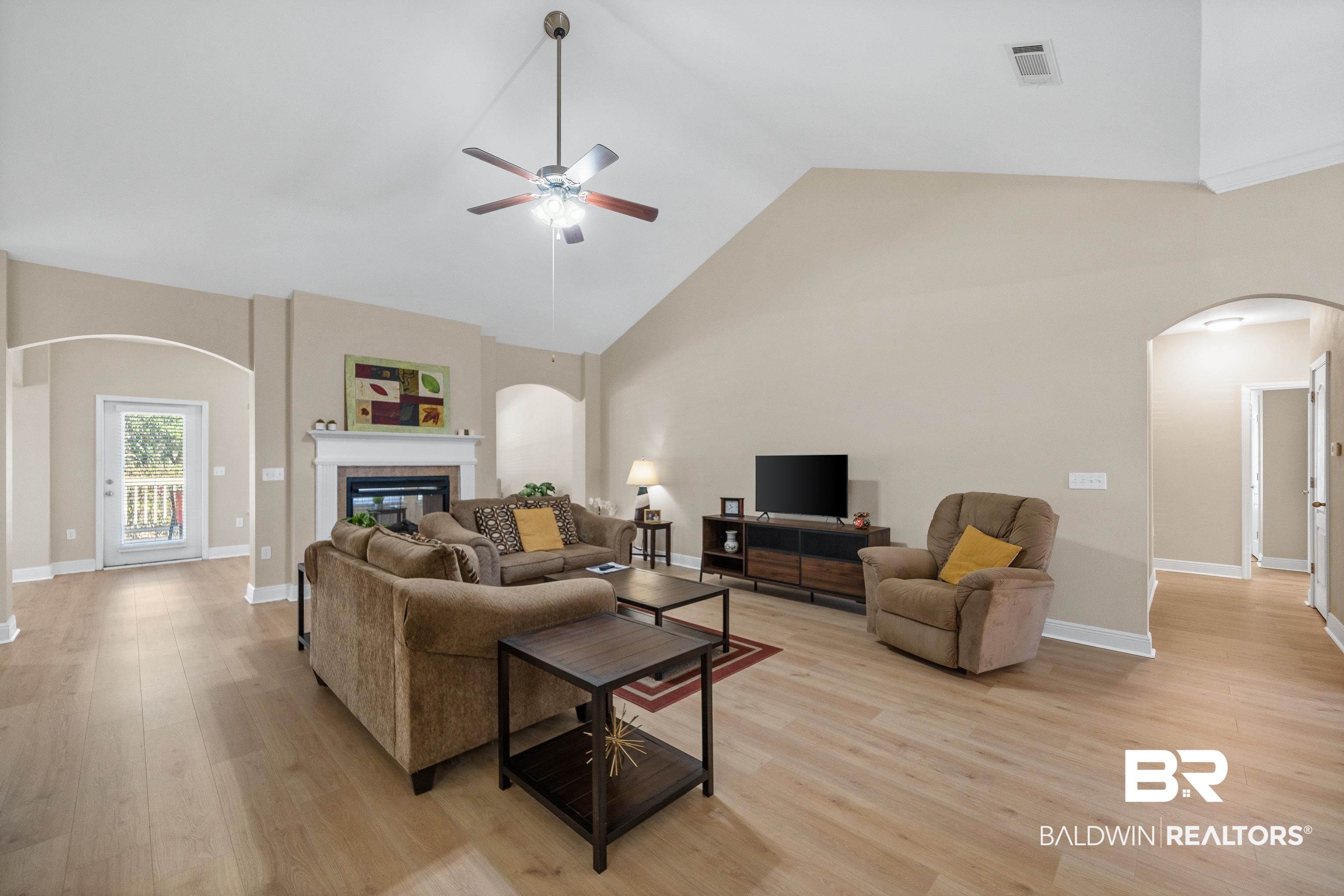 23295 Dundee Circle Foley, AL 36535 - Photo 3 of 36