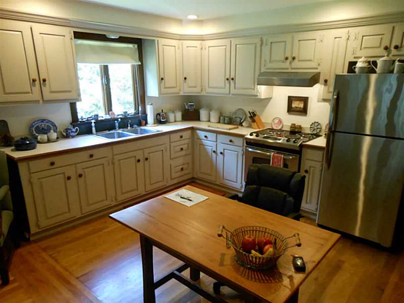6 Kennedy Road Foster, RI 02825 - Photo 4 of 22 Kitchen.