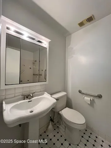 $2,200 | 1015 Ashley Avenue, Indian Harbour Beach, FL 32937