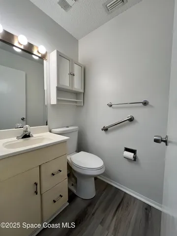 $2,200 | 1015 Ashley Avenue, Indian Harbour Beach, FL 32937