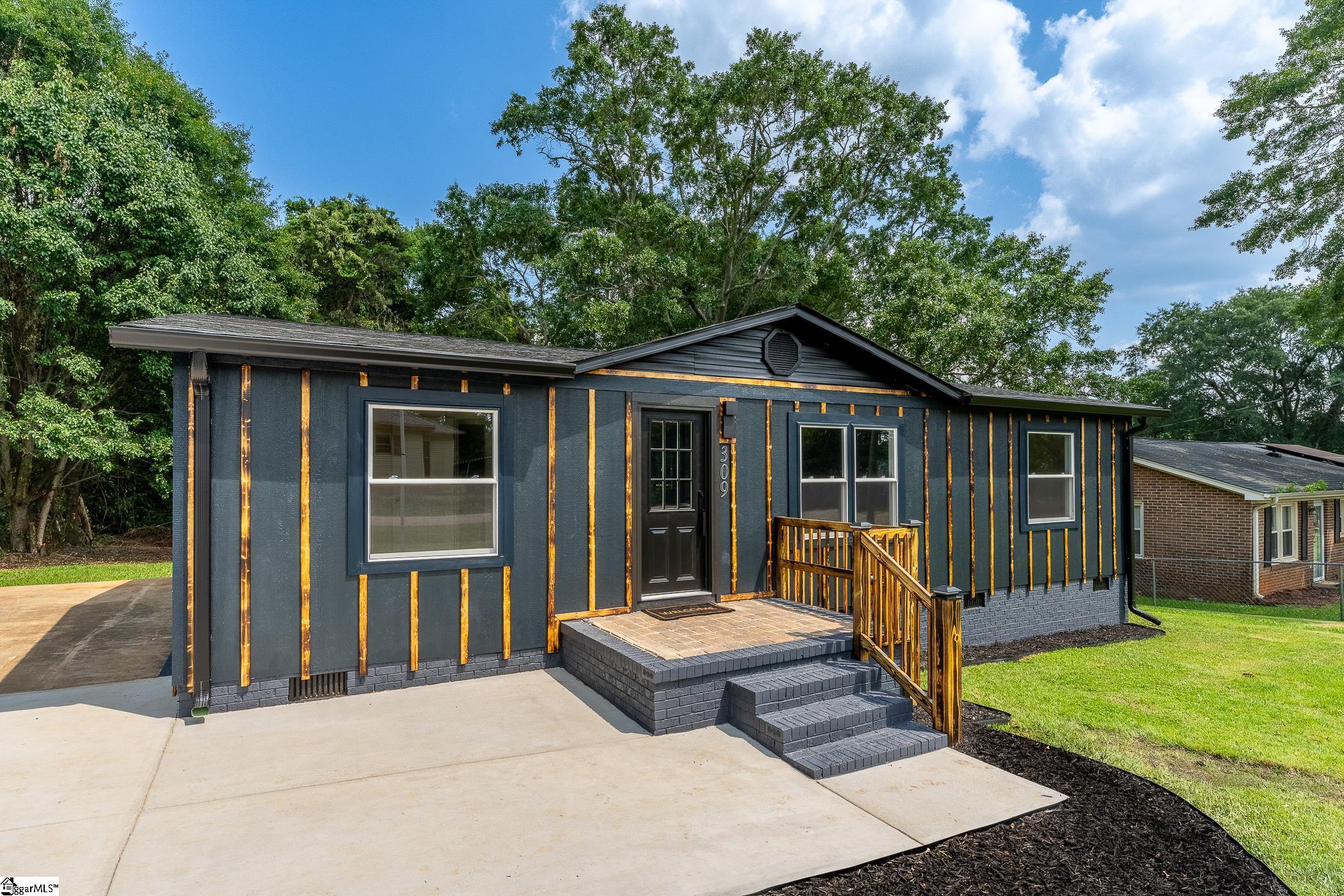 309 State Rd S-42-9795 Greer, SC 29651 - Photo 3 of 25 Gallery Image 3
