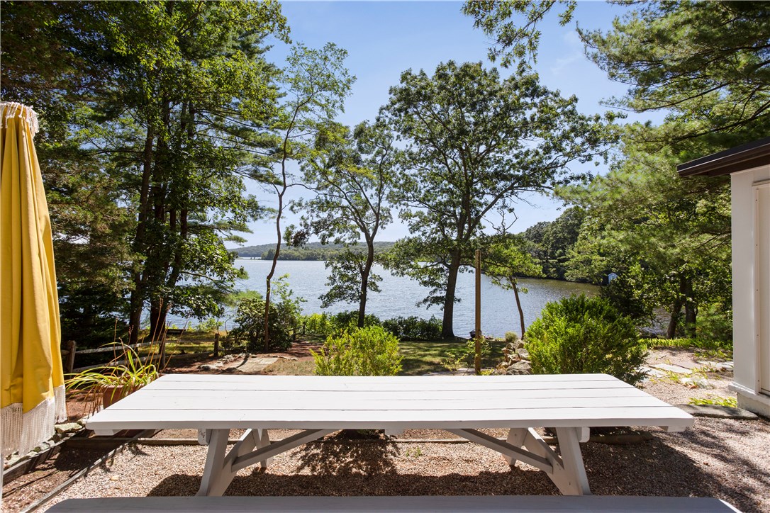 960 Gilbert Stuart Road North Kingstown, RI 02874 - Photo 16 of 37