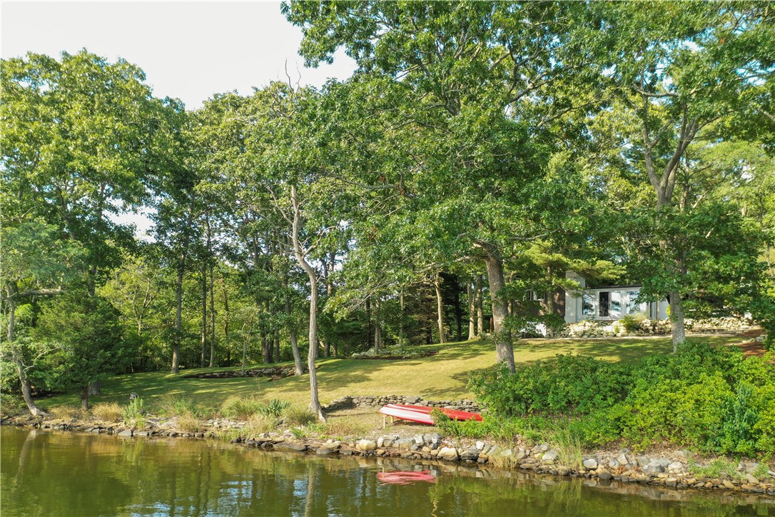 960 Gilbert Stuart Road North Kingstown, RI 02874 - Photo 31 of 37