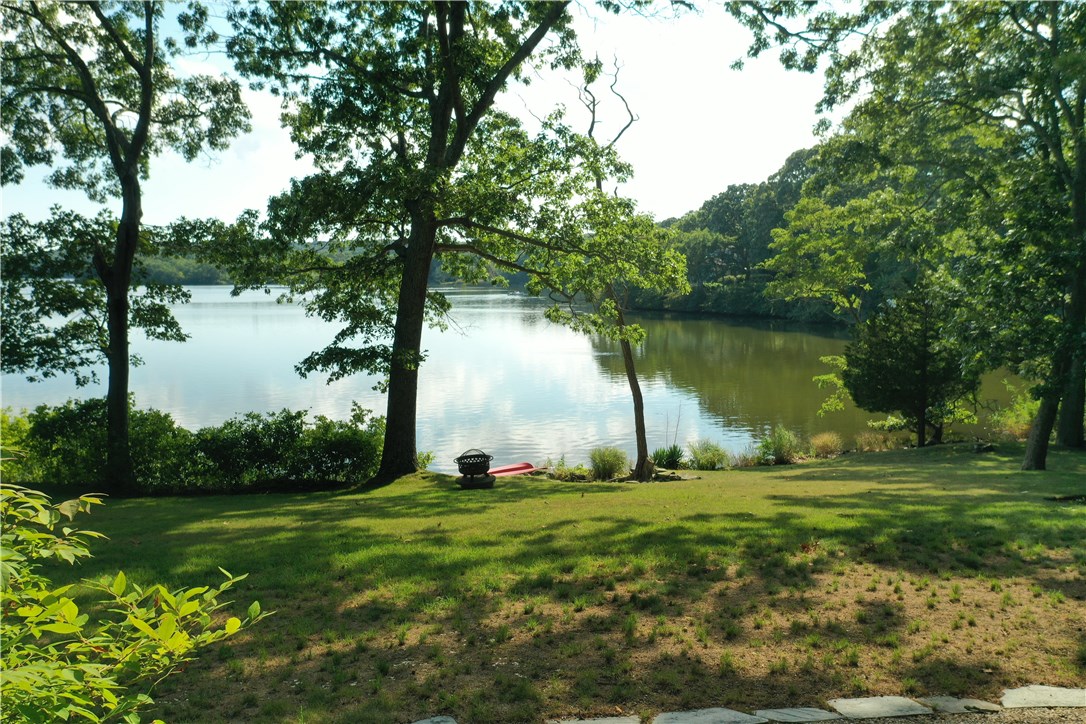 960 Gilbert Stuart Road North Kingstown, RI 02874 - Photo 33 of 37