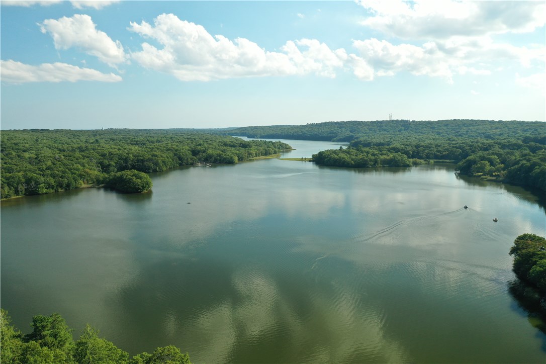 960 Gilbert Stuart Road North Kingstown, RI 02874 - Photo 7 of 37