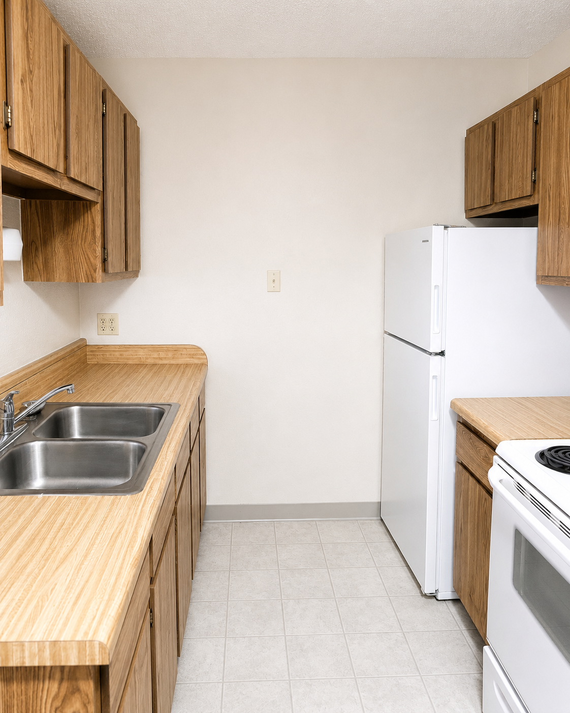 1757 4th Avenue, Unit 11 Windom, MN 56101 - Photo 5 of 11