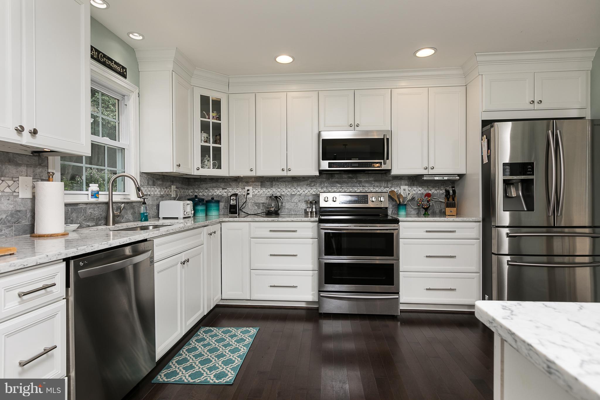 2121 Woodview Road Finksburg, MD 21048 - Photo 7 of 30 Kitchen