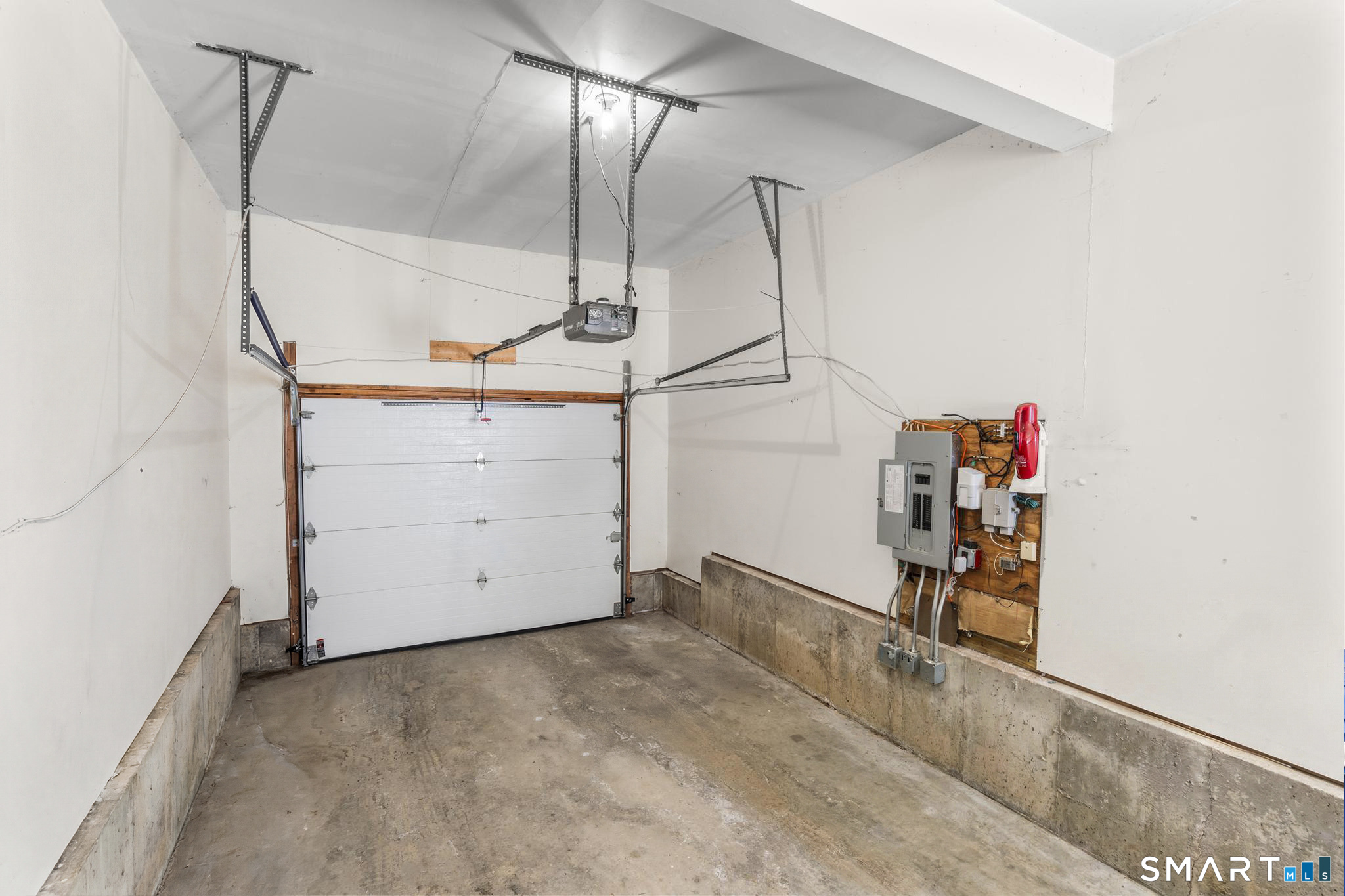 58 Kenmore Avenue Waterbury, CT 06708 - Photo 27 of 29