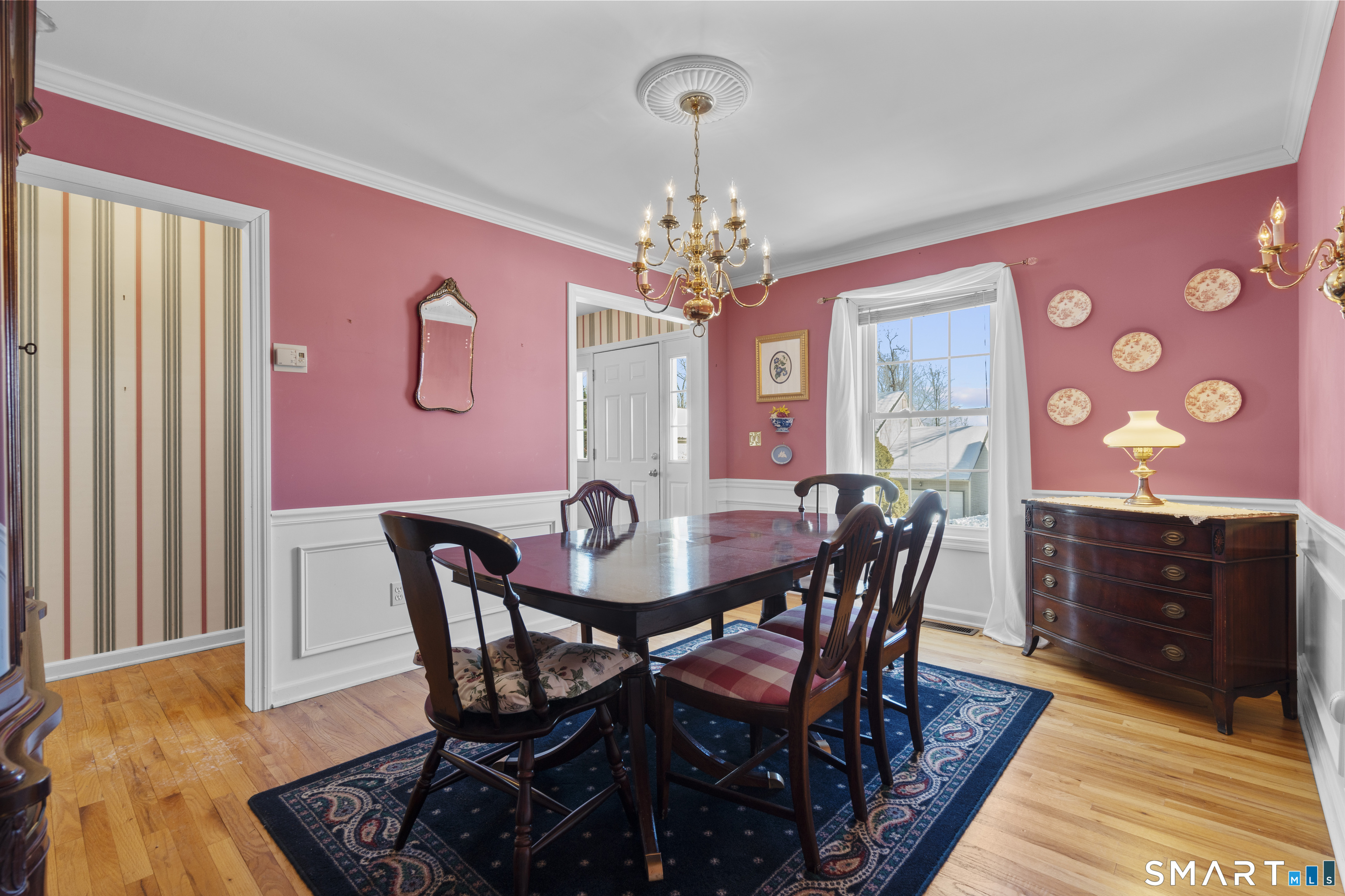 58 Kenmore Avenue Waterbury, CT 06708 - Photo 3 of 29