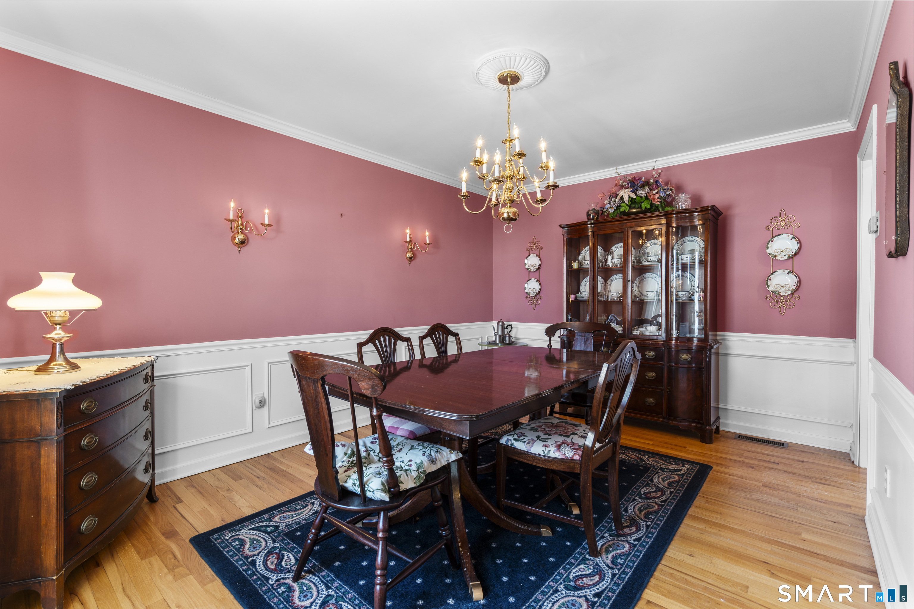 58 Kenmore Avenue Waterbury, CT 06708 - Photo 4 of 29