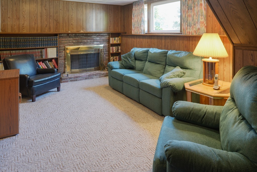 23 Worcester Road Peabody, MA 01960 - Photo 24 of 28 Gallery Image 24