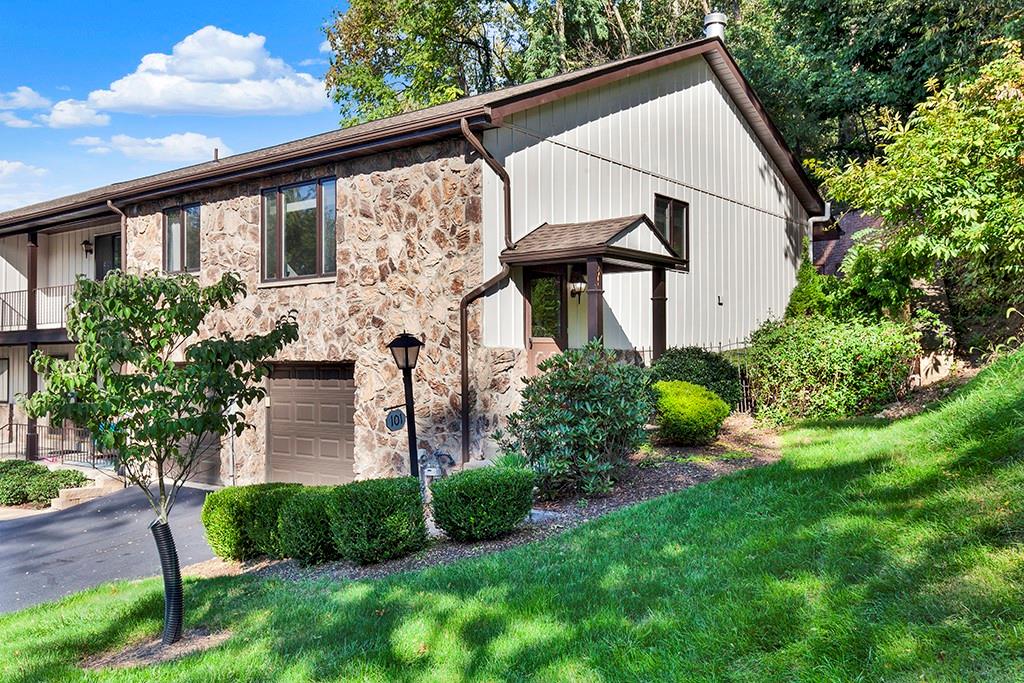 101 Forest Ridge Drive Pittsburgh, PA 15221 - Photo 1 of 32 Gallery Image 1