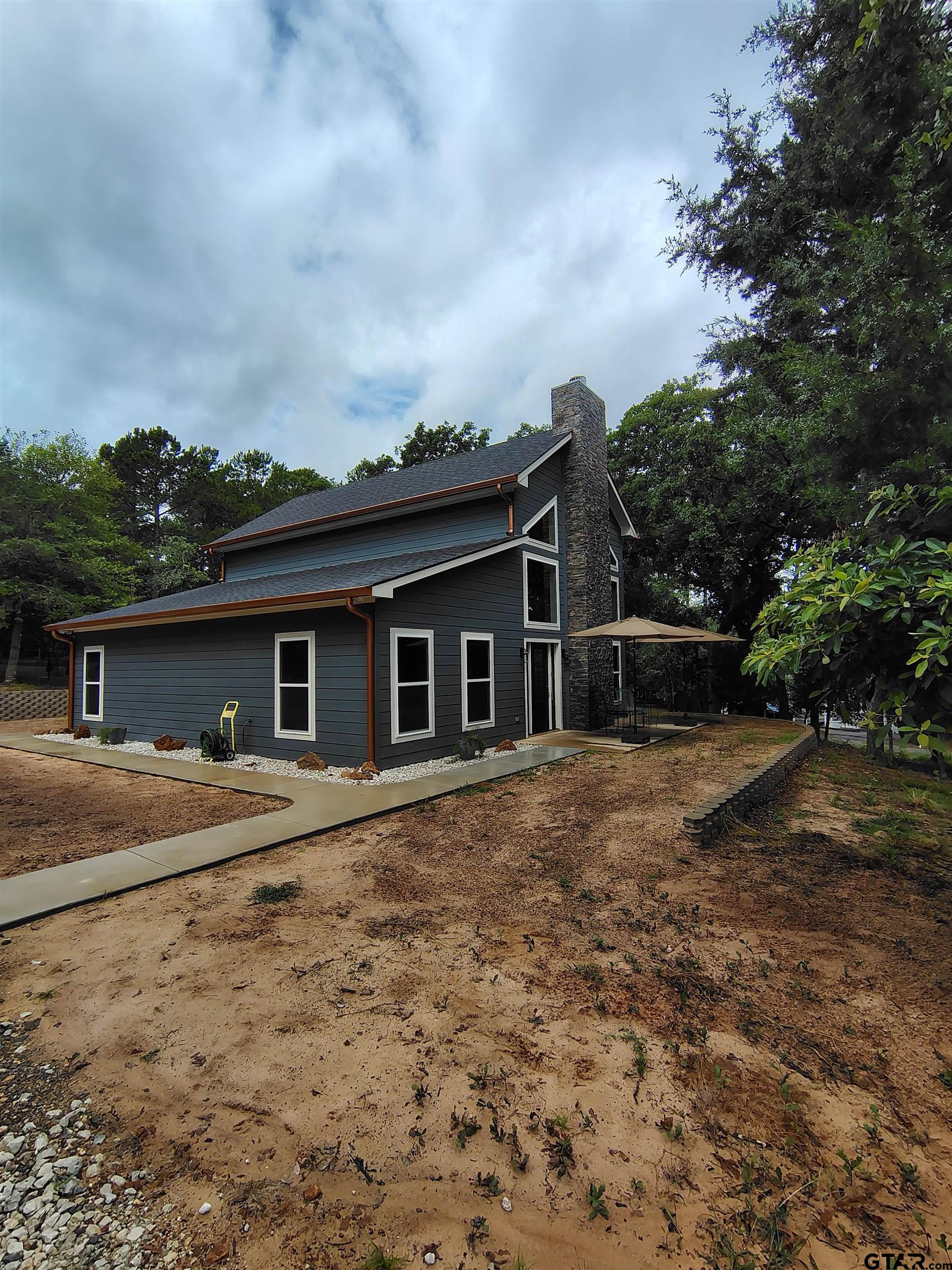 118 Primrose Path Holly Lake Ranch, TX 75765 - Photo 8 of 29 Gallery Image 8