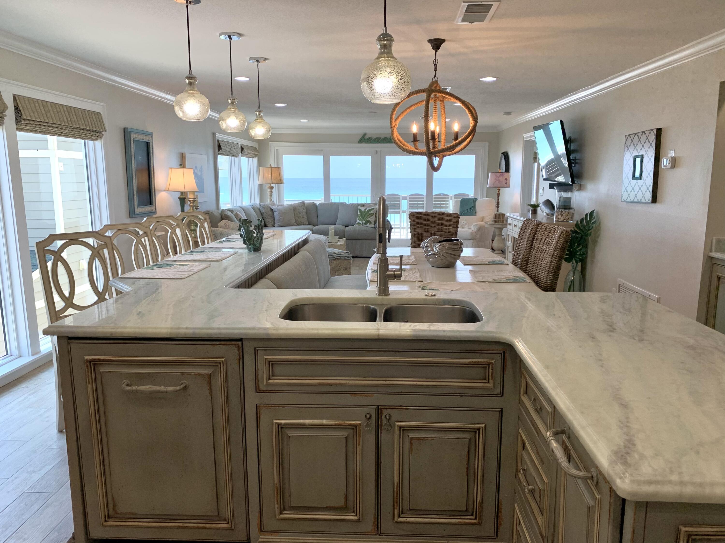 261 Sandtrap Road, Unit 1E Miramar Beach, FL 32550 - Photo 9 of 22 47EDB4B7-DEDC-4433-9ABF-588664898538
