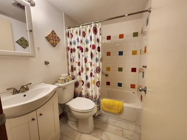 $400,000 | 51 Melrose Street, Unit 1A, Melrose, MA 02176