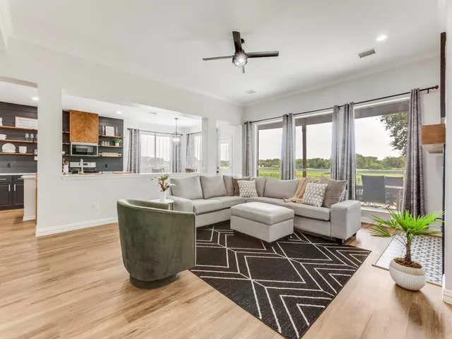 $649,500 | 6521 Hillview Lane, Sachse, TX 75048