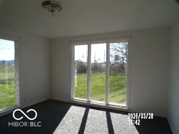 $189,900 | 985 East Washington Street, Winchester, IN 47394