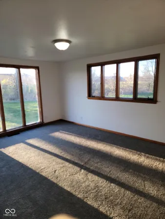 $189,900 | 985 East Washington Street, Winchester, IN 47394