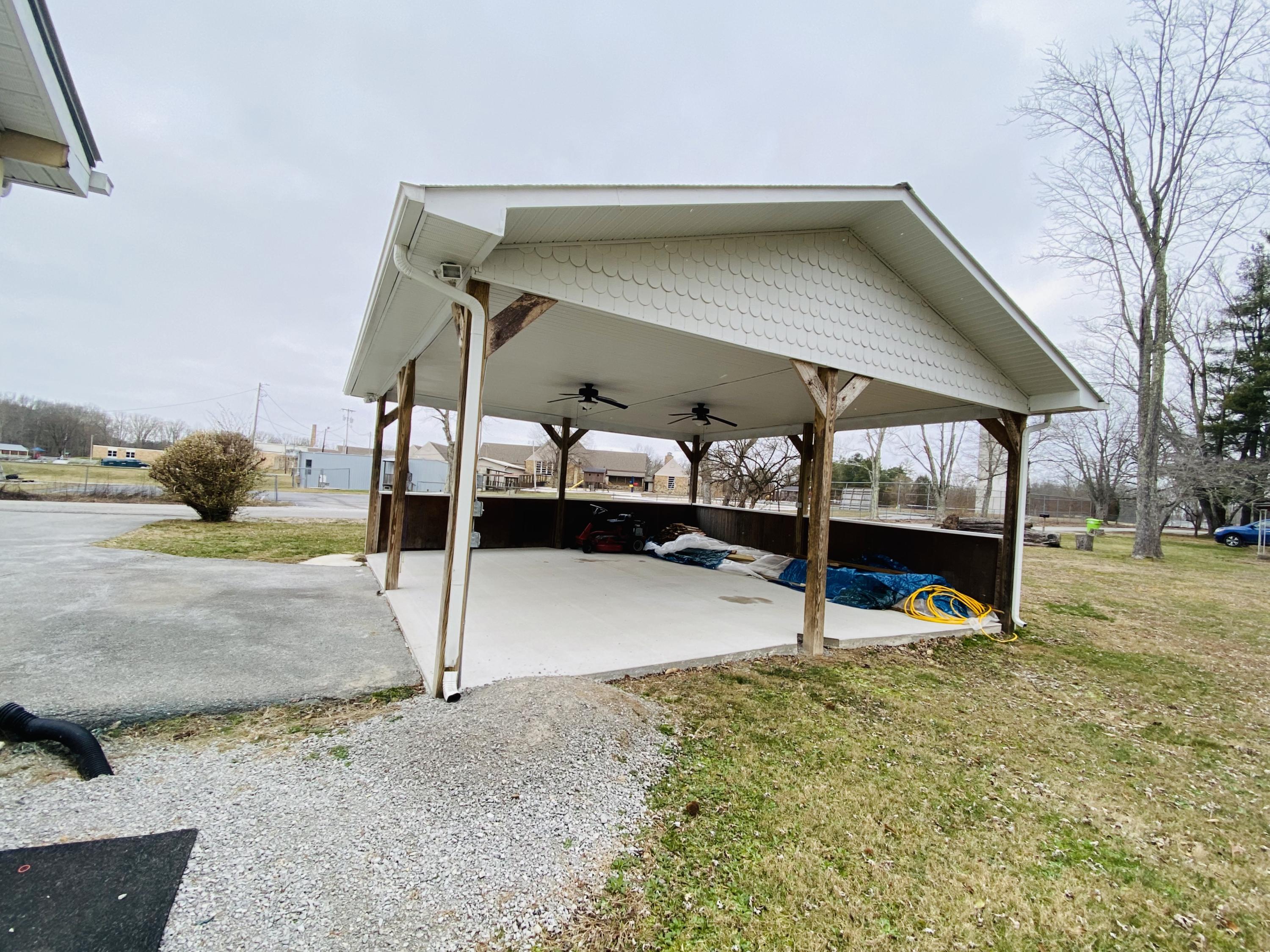 111 Rector Lane Crossville, TN 38555 - Photo 3 of 12 IMG_0896