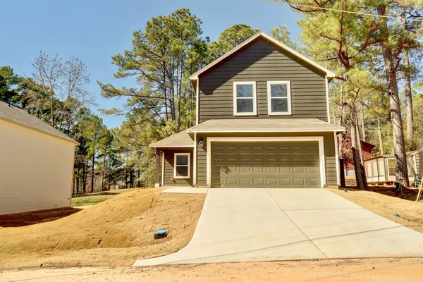 $2,200 | 406 Noel, Livingston, TX 77351