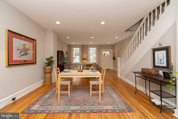 $350,000 | 260 North Aberdeen Avenue, Wayne, PA 19087