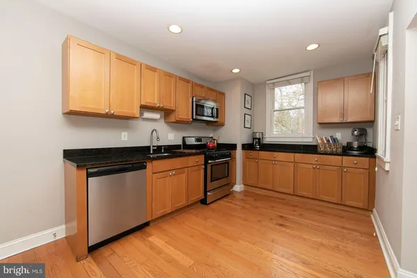 $350,000 | 260 North Aberdeen Avenue, Wayne, PA 19087