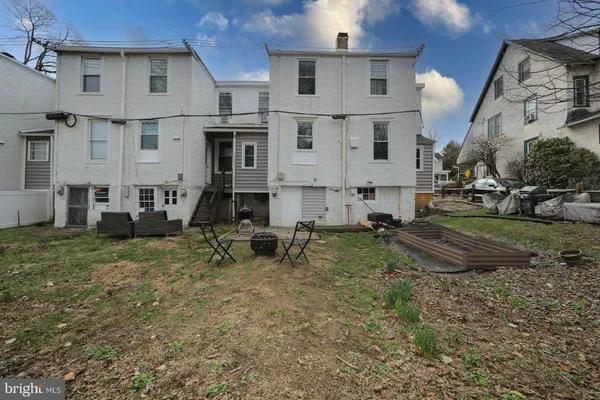 $350,000 | 260 North Aberdeen Avenue, Wayne, PA 19087