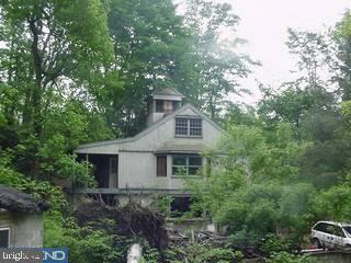 2921 Bryson Road Cochranville, PA 19330 - Photo 2 of 2 Gallery Image 2
