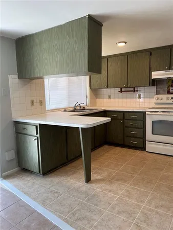 $1,150 | 5825 Elm Street, New Port Richey, FL 34652