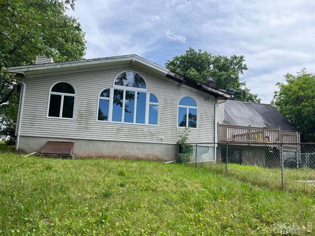 432 Oak Ridge Road Clark, NJ 07066 - Photo 21 of 25 a front view of a house with a yard