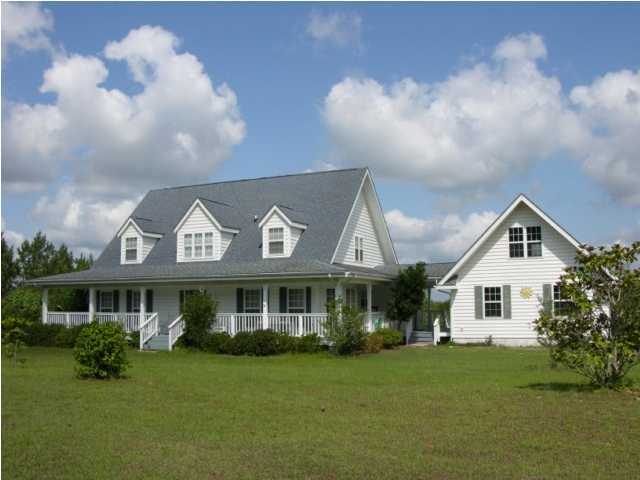 6432 William Gary Johnson Road Baker, FL 32531 - Photo 1 of 32 Primary Photo