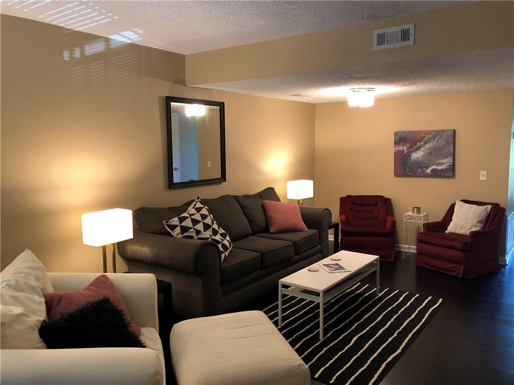 1761 Wire Road, Unit 13 Auburn, AL 36832 - Photo 5 of 31 Gallery Image 5