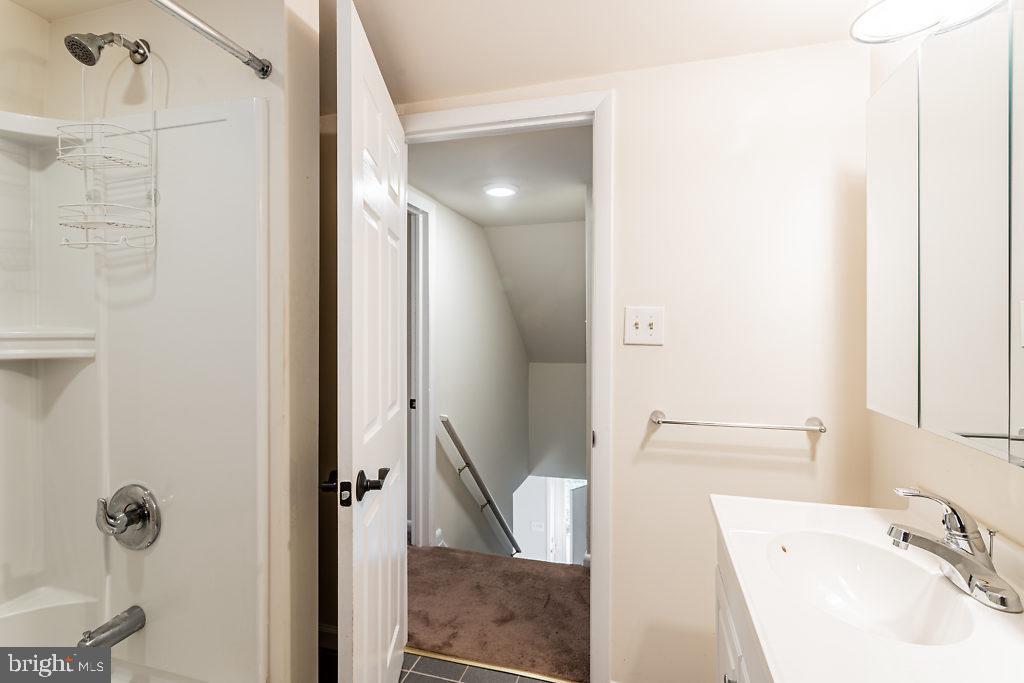 802 Mt Road Burlington, NJ 08016 - Photo 14 of 25 Gallery Image 14