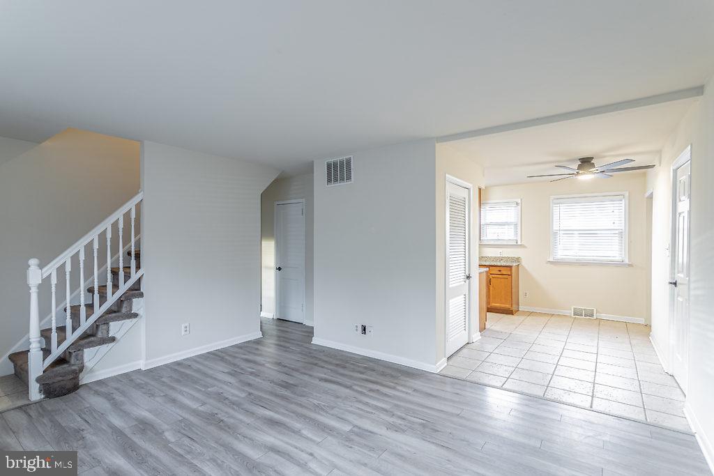 802 Mt Road Burlington, NJ 08016 - Photo 4 of 25 Gallery Image 4
