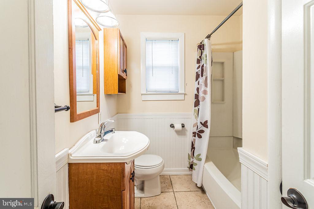802 Mt Road Burlington, NJ 08016 - Photo 9 of 25 Gallery Image 9