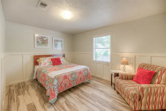 $699,900 | 446 County Road 3550, Woodville, TX 75979