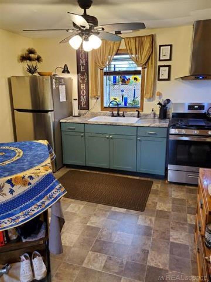 7276 Oak Road Lexington, MI 48450 - Photo 5 of 14